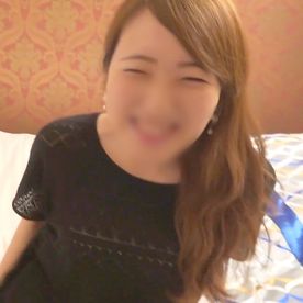 FC2-PPV-4872137 【生ハメ】患者から人気のある優しい笑顔の歯科衛生士”つむぎさん” 腰が反らして中イキ止まんない！ いつもの笑顔はなくチンポに虜のメス顔。