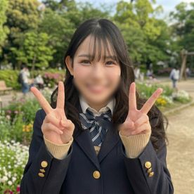 FC2-PPV-4875309 衝撃！！男性経験ほぼナシ！SNSでバズったイマドキ美女が巨根と生ハメで感じまくり！