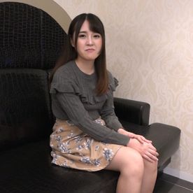 FC2-PPV-4875465 清純派カフェ店員さんに夜のサービスしてもらいました