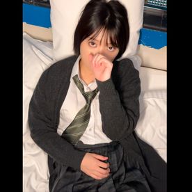 FC2-PPV-4880337 【限定公開】【売り切れ次第終了】無垢な天使顔の黒髪ショート美女が個人撮影で初めて見せた本気顔！スレンダーボディの美乳おっぱいと可愛いお尻を揺らしながら中出しされイキ狂うハメ撮り