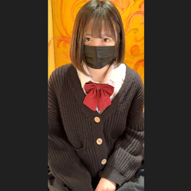 FC2-PPV-4881747 【完全顔出し】【初撮影】※数量限定 都内に暮らす18歳清楚系スレンダー美乳美女が、制服コスプレで初ハメ撮り！可愛い顔がアヘ顔に歪みながら何度もイキ狂う中出しセックス