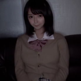 FC2-PPV-4880140 アイドルセンター級の圧倒的顔面偏差値18歳。この顔で細身美爆乳でパイズリ、水溜まりになる程の潮吹きに妊娠覚悟の最奥中出し。