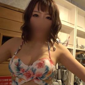 FC2-PPV-4882411 【ハメ撮り】巨乳で可愛いビキニお*さんをGET☆激しい手マン責めに、カメラ目線で感じてイキ狂っちゃってます。