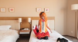 FC2-PPV-4883024 【期間限定90％OFF!】18歳の高身長スレンダー美女とコスプレ中出しSEXした時の動画